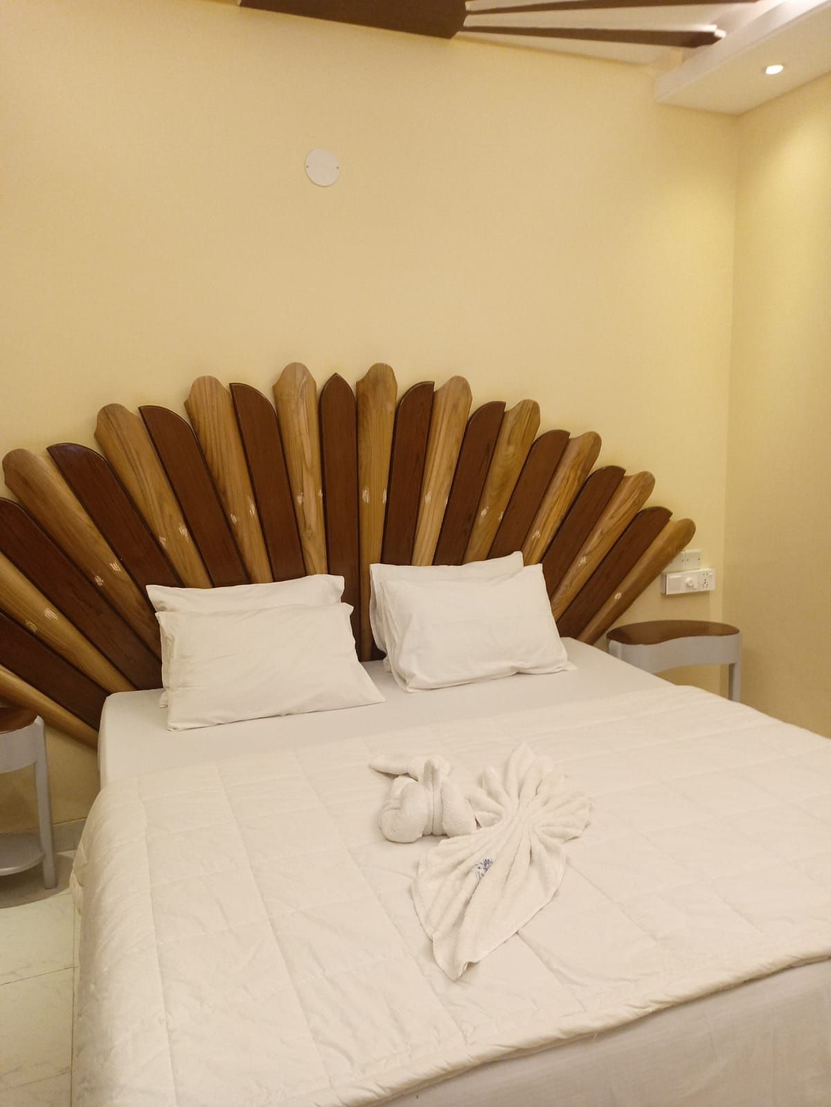 Crown Park Siza Seawave